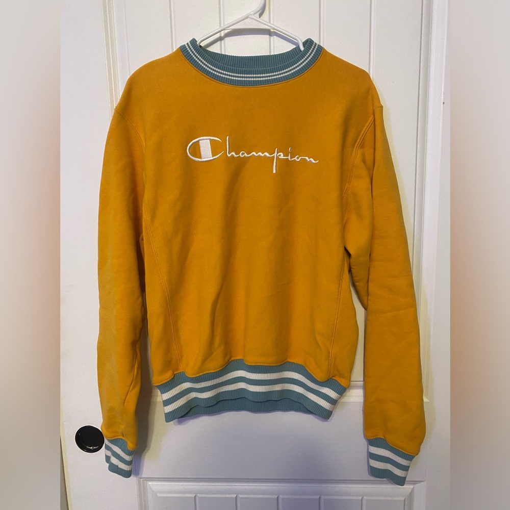 Champion Retro Crewneck